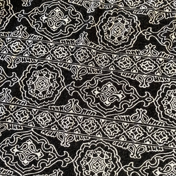 Loft Medium sleeveless black and white top - Picture 2 of 14